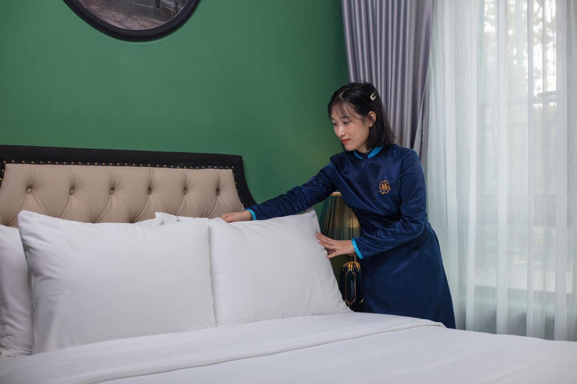 Madelise Adora Hotel & Travel Hanoï Extérieur photo