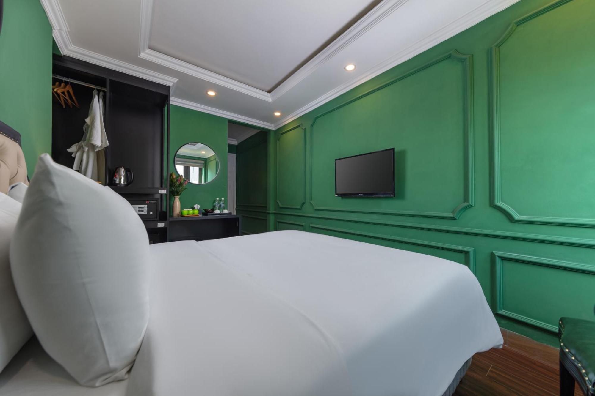 Madelise Adora Hotel & Travel Hanoï Extérieur photo